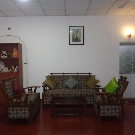 Green Valley Home Stay Talpe Room photo